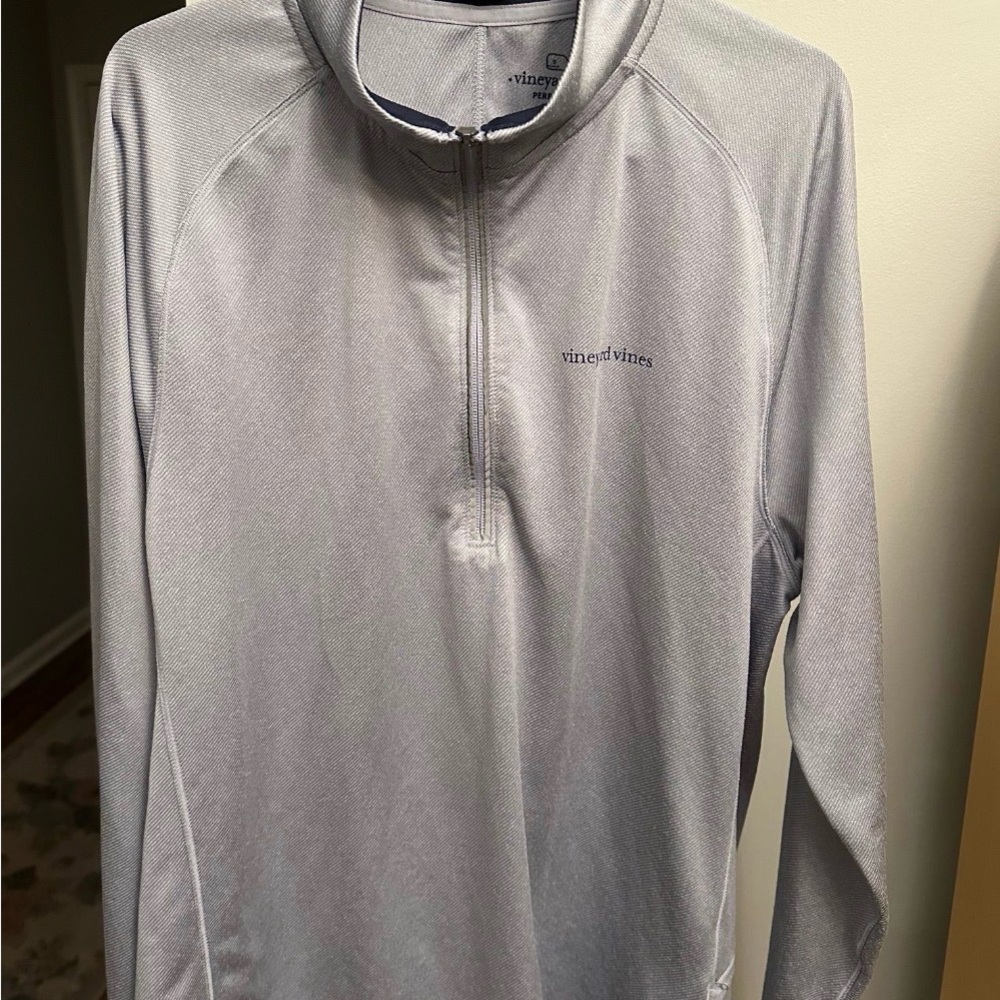 Vineyard Vines Men's Light Gray Quarter-Zip Jacket